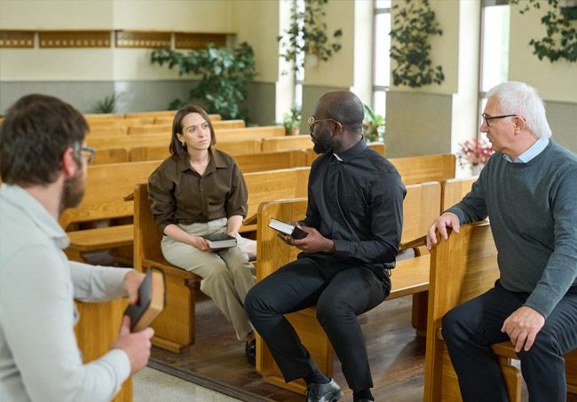 img-parishioners